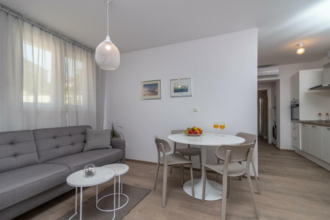 Apartments Flora Trogir Dış mekan fotoğraf