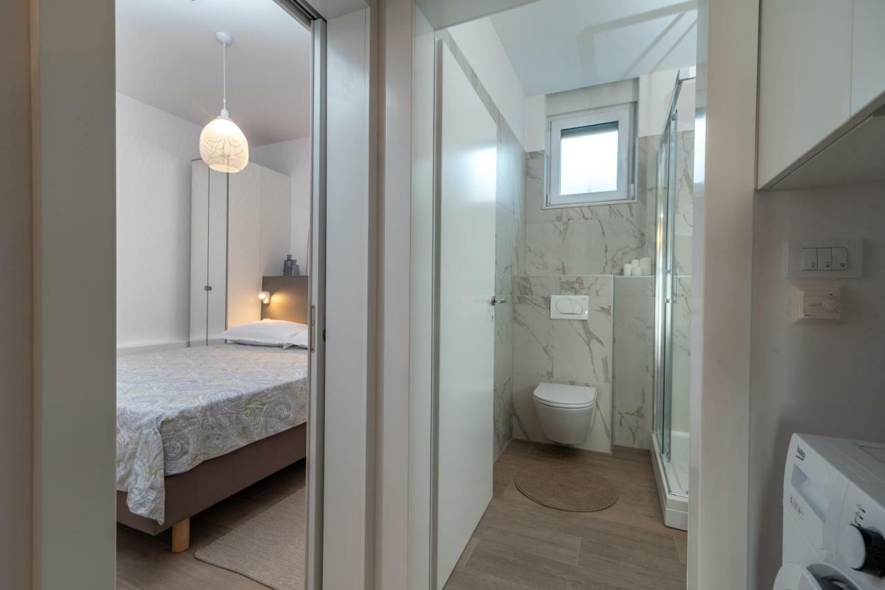 Apartments Flora Trogir Dış mekan fotoğraf