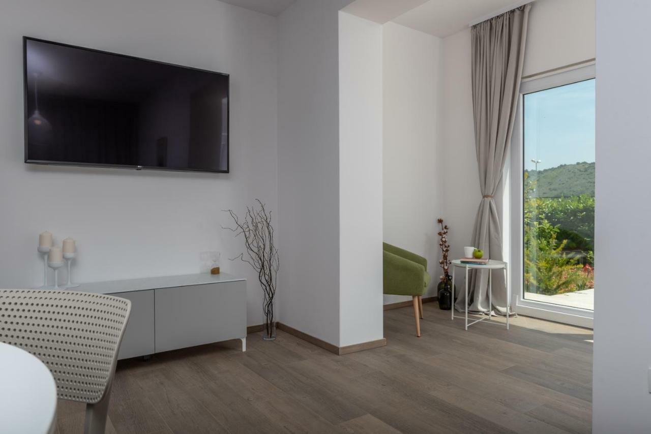 Apartments Flora Trogir Dış mekan fotoğraf