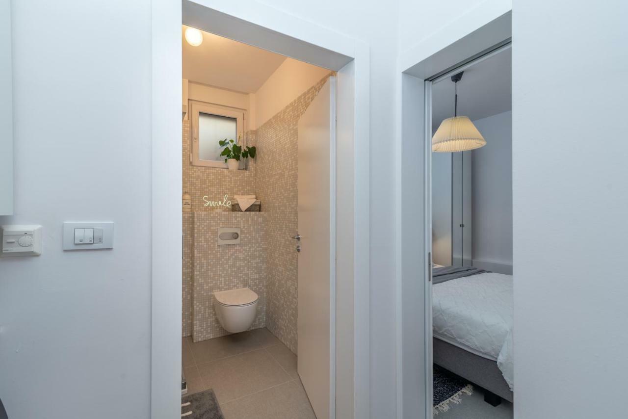 Apartments Flora Trogir Dış mekan fotoğraf